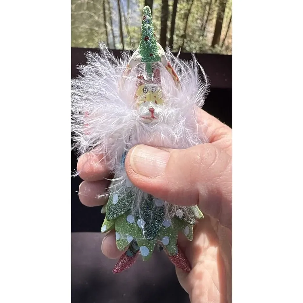 Krinkles CAT holding CHRISTMAS TREE Ornament Patience Brewster K1